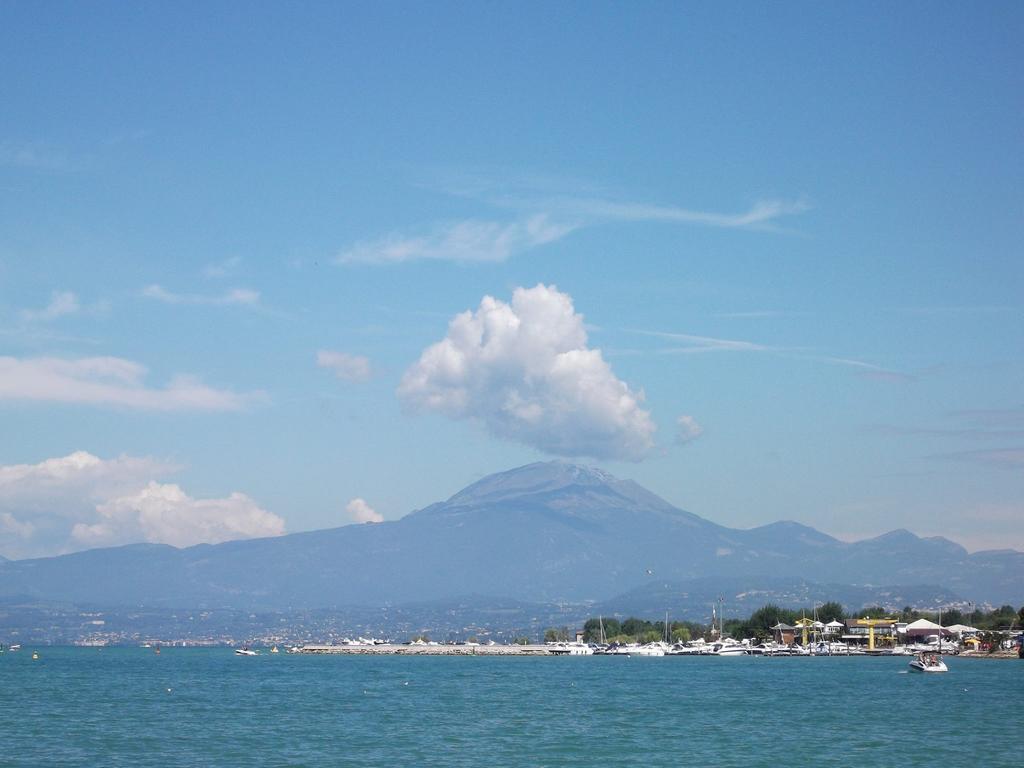 Lake Garda Lovers Peschiera del Garda Extérieur photo